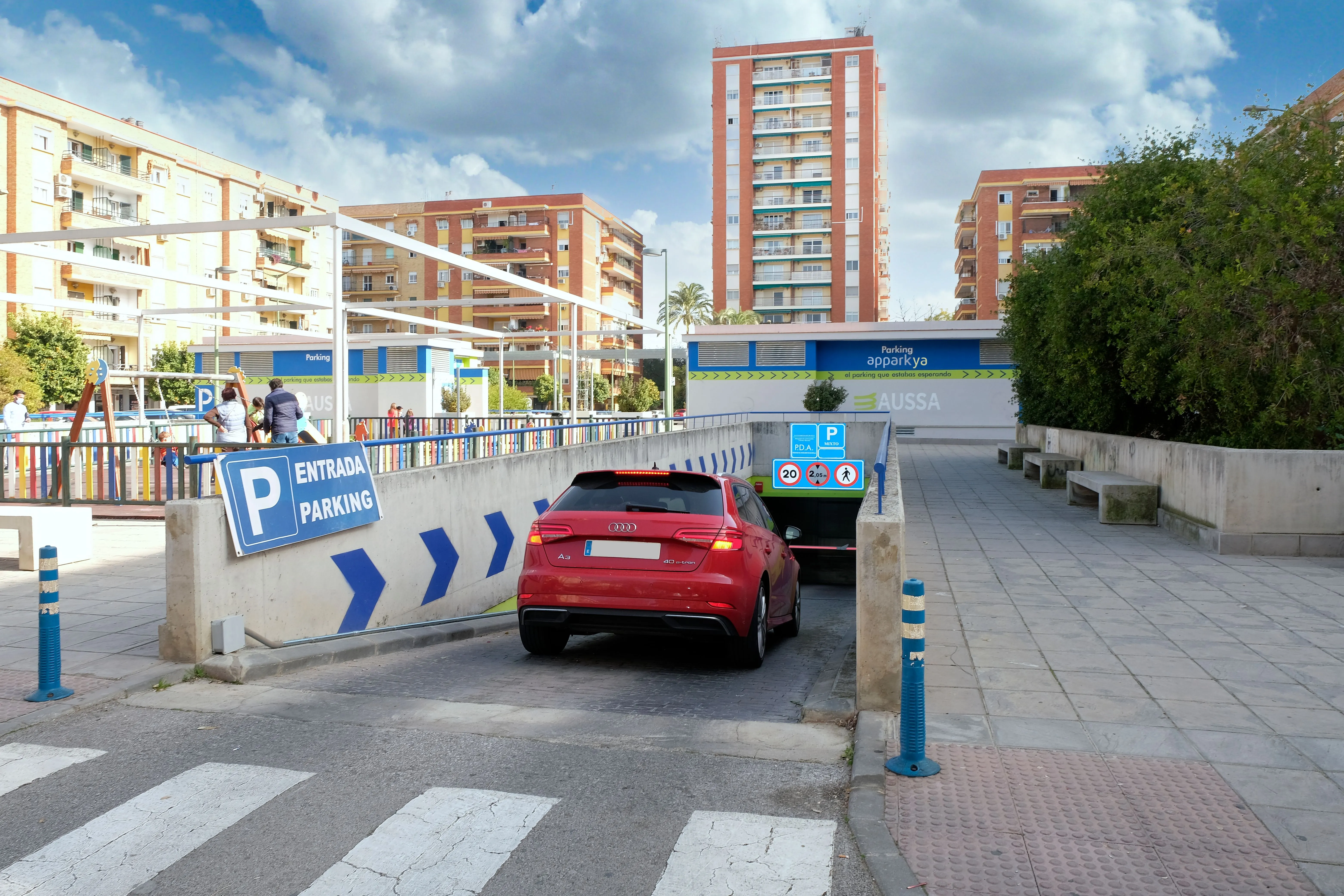 Parking Rafael Salgado en Sevilla