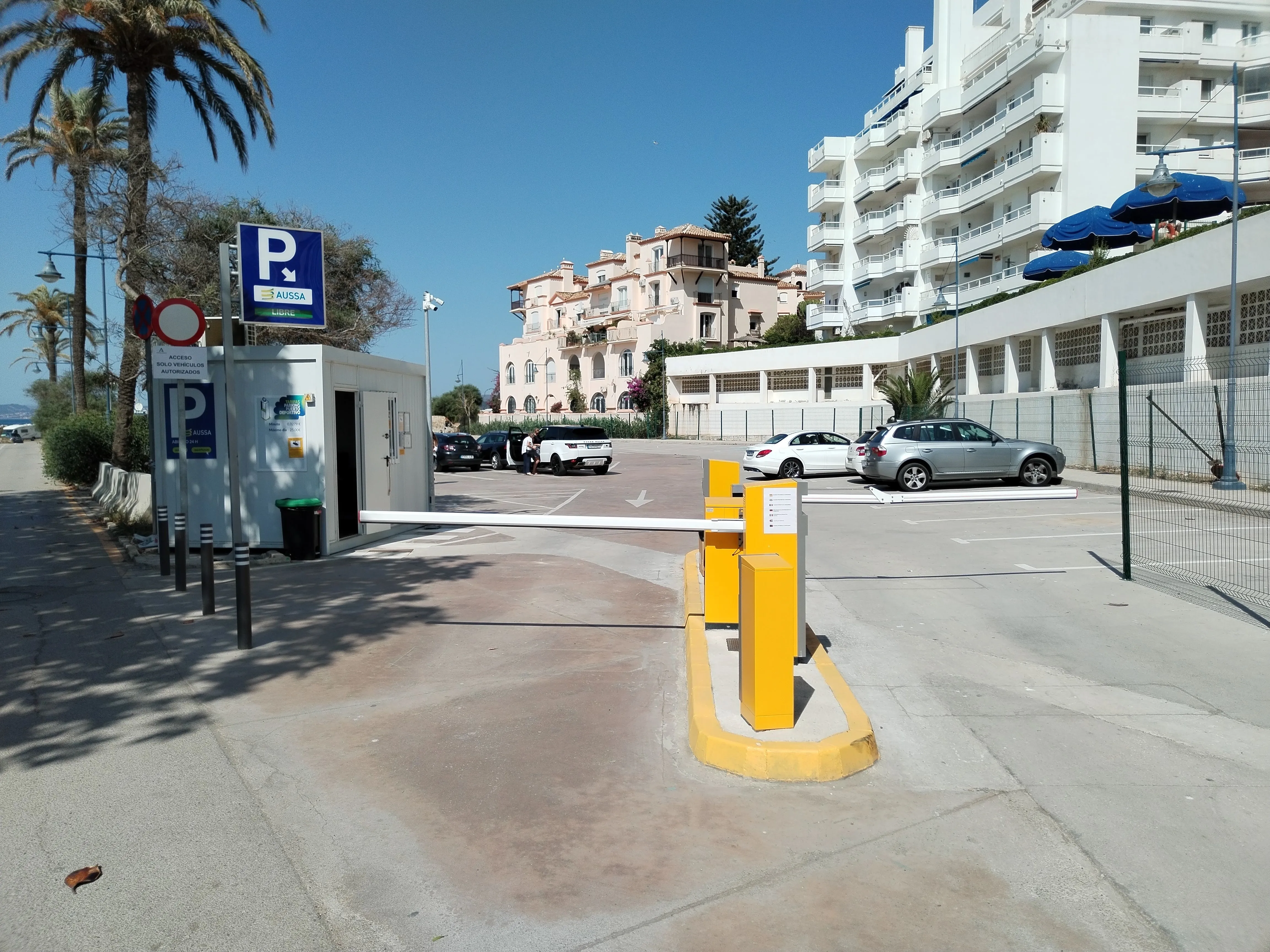 parking Puerto Deportivo Estepona