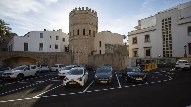 Parking Torre de la Plata en Sevilla