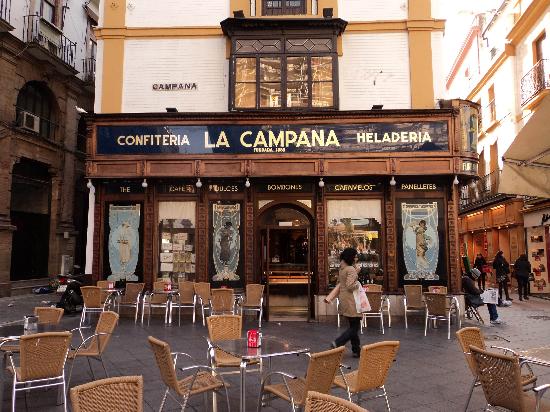 bares-emblematicos-de-sevilla-confiteria-la-campana.jpg