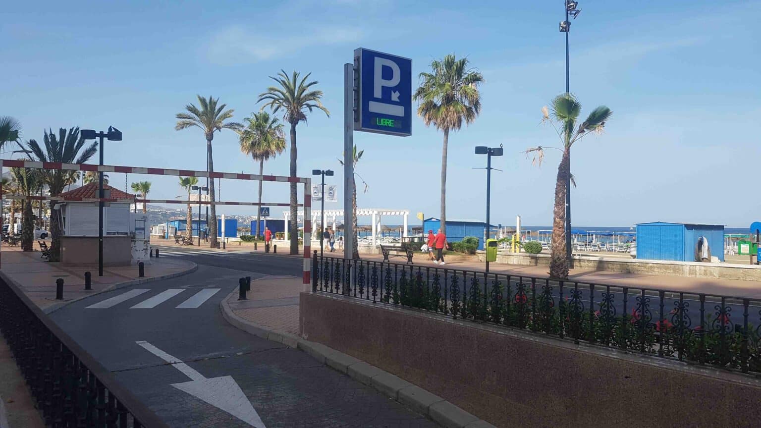 Nuestro parking Paseo Marítimo se encuentra junto al Puerto Deportivo